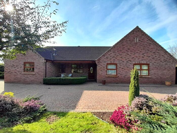 4 Bedroom Detached Bungalow For Sale In Summer Hill, Gainsborough, DN21