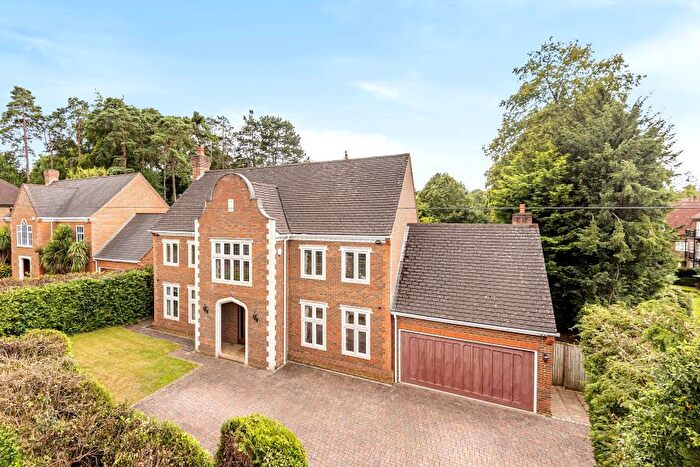 5 Bedroom Detached House To Rent In Cross Road, Sunningdale, Berkshire, SL5