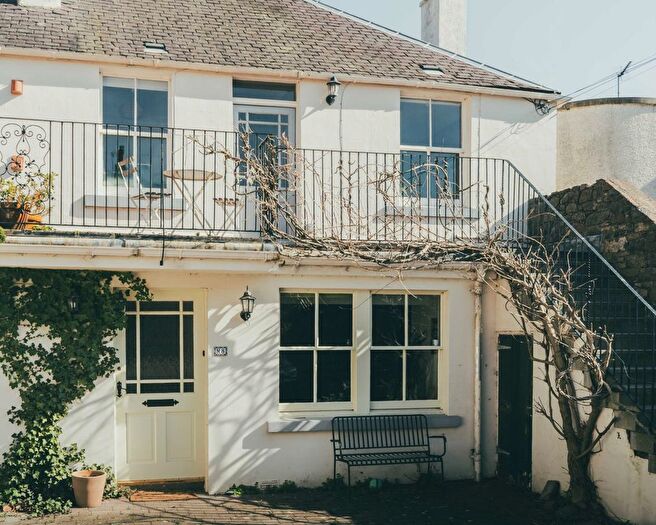 2 Bedroom Flat For Sale In A Florabank Road, Haddington, EH41