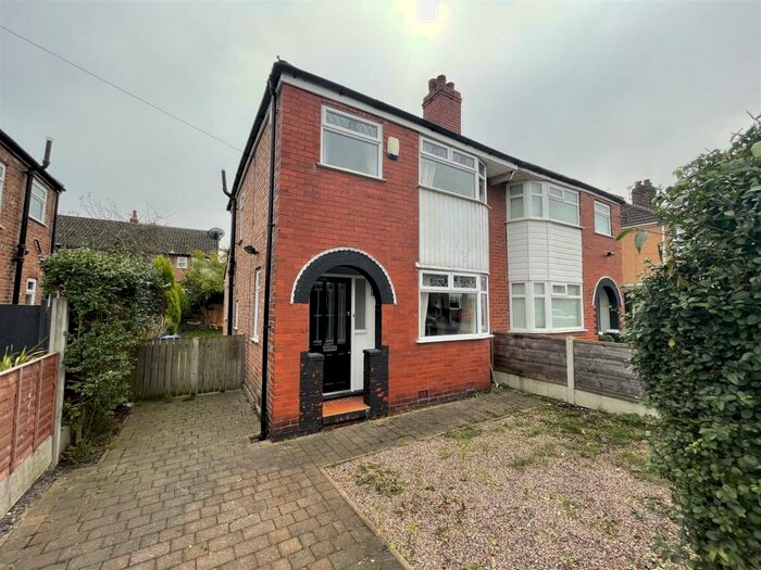 3 Bedroom House To Rent In Tanfield Road, Manchester, M20