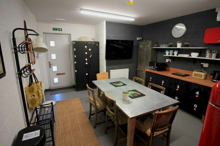 1 Bedroom Studio To Rent In Far Gosford Street, Coventry, CV1