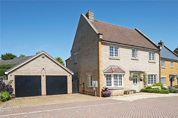 4 Bedroom Detached House For Sale In Howes Lane, Chipping Norton, Oxfordshire, OX7