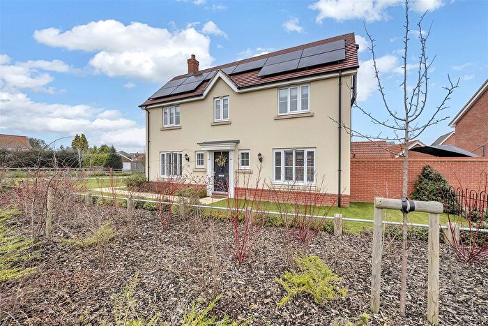 4 Bedroom Detached House For Sale In Wilbur Close, Bury St. Edmunds, IP32