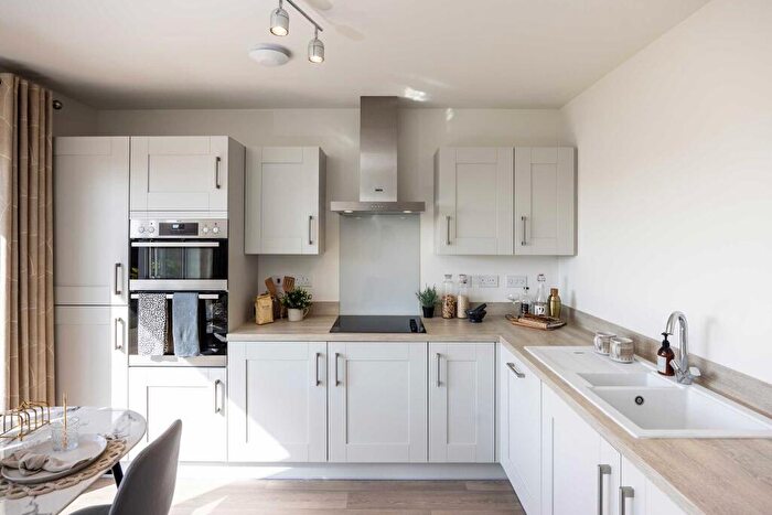 2 Bedroom Bungalow For Sale In Cooks Lane, Southbourne, PO10