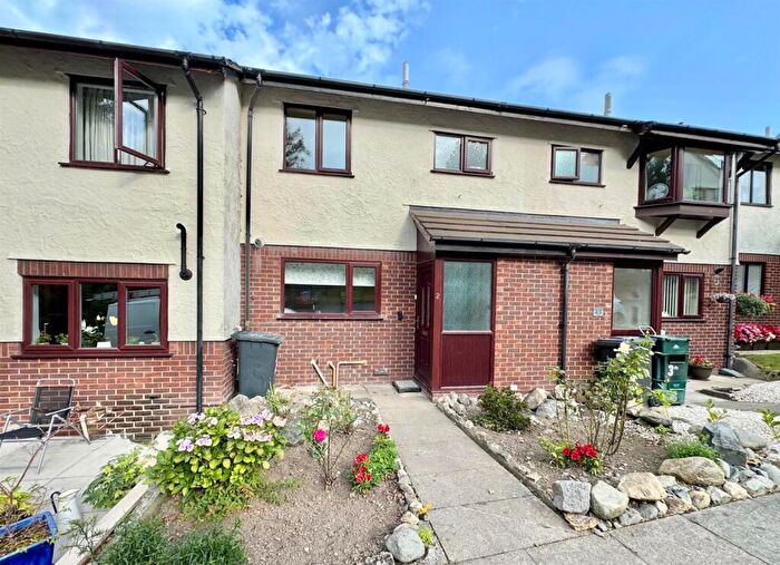 3 Bedroom House For Sale In Fernbrook Road, Penmaenmawr, LL34