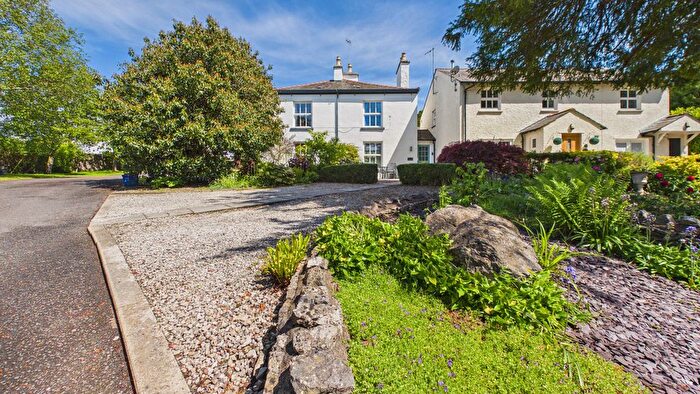 2 Bedroom Flat For Sale In Wood Close Gardens, Carnforth, LA5