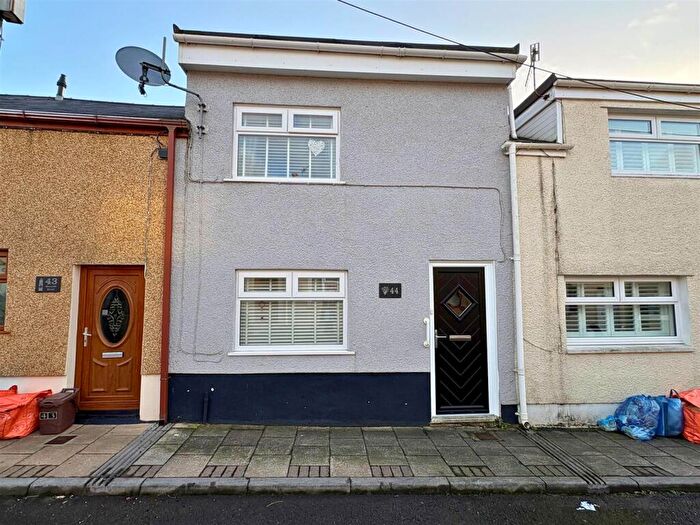 2 Bedroom Terraced House For Sale In Metcalfe Street, Caerau, Maesteg, CF34