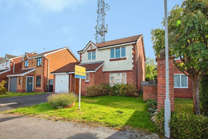 4 Bedroom Detached House For Sale In Elmhurst Drive, Huthwaite, Sutton-In-Ashfield, Nottinghamshire, NG17