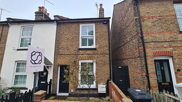 3 Bedroom End Of Terrace House For Sale In Primrose Hill, Chelmsford, CM1