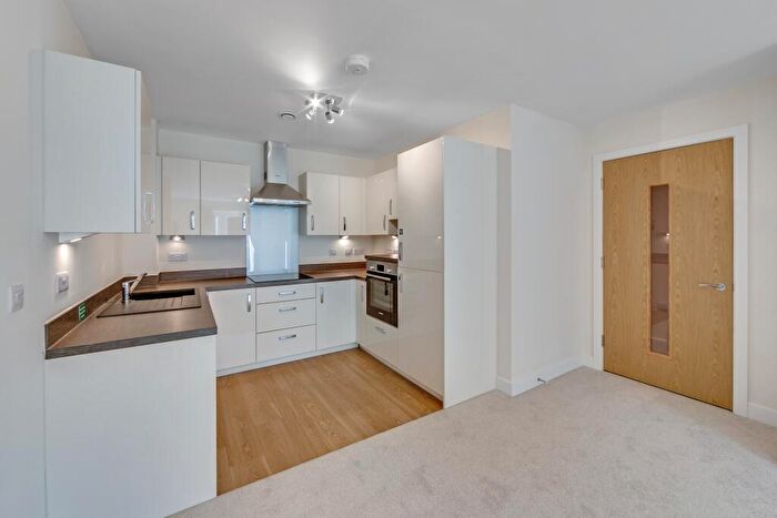 2 Bedroom Retirement Property To Rent In Flats -, The Moors, Thatcham, Berkshire, RG19