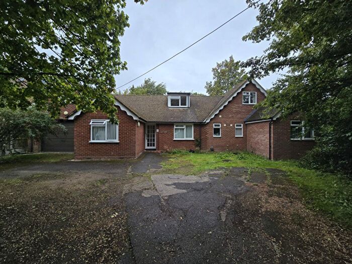 1 Bedroom Studio To Rent In Woodland Way, Canterbury, CT2