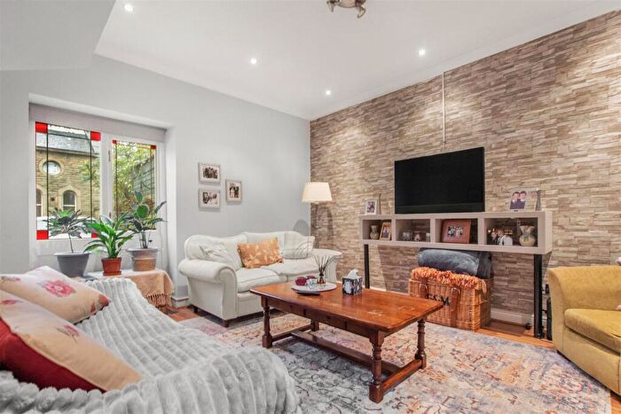 3 Bedroom Terraced House For Sale In Pedders Lane, Ashton-On-Ribble, Preston, PR2