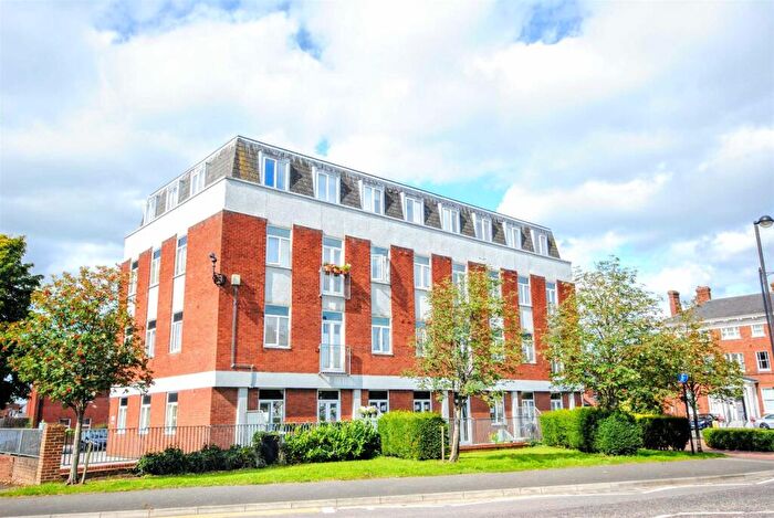 2 Bedroom Apartment For Sale In Sovereign House, Leighton Buzzard, LU7