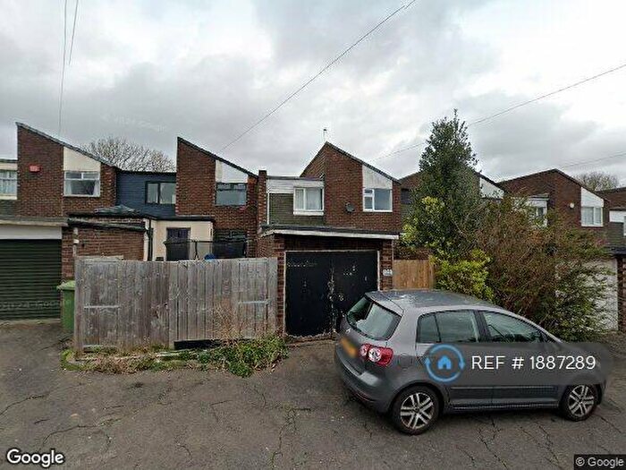 3 Bedroom Semi-Detached House To Rent In Whinway, Washington, NE37