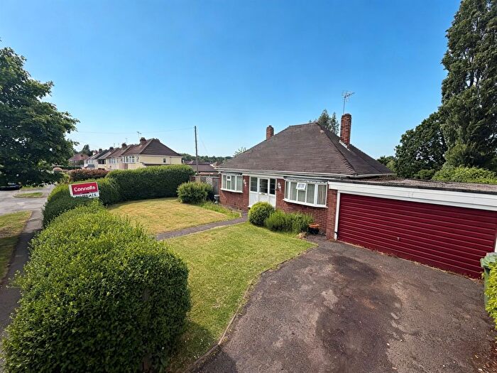 3 Bedroom Detached Bungalow For Sale In Sundour Crescent, Wednesfield, Wolverhampton, WV11