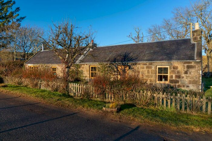 2 Bedroom Bungalow For Sale In Rhynie, Huntly AB54