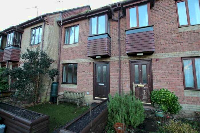 1 Bedroom Apartment To Rent In Woking, GU21