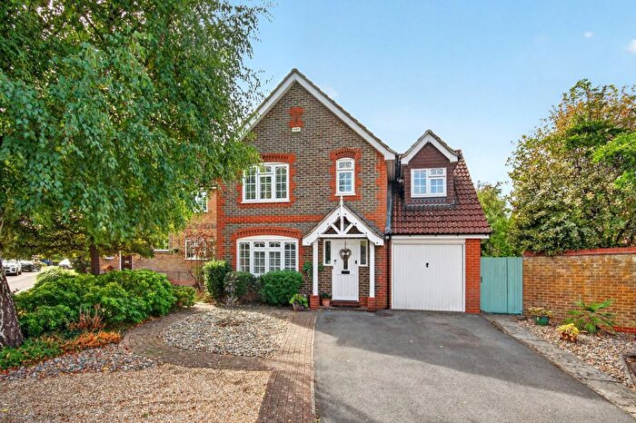 4 Bedroom Detached House For Sale In Saturn Croft, Winkfield Row, RG42