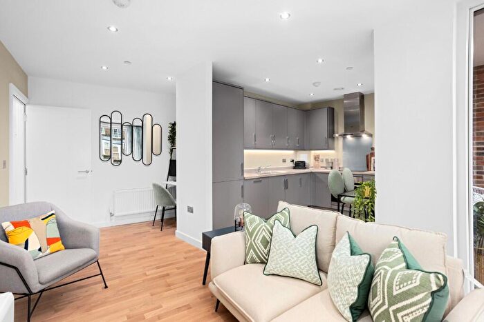 3 Bedroom Apartment For Sale In The Pensmith, London, SE15