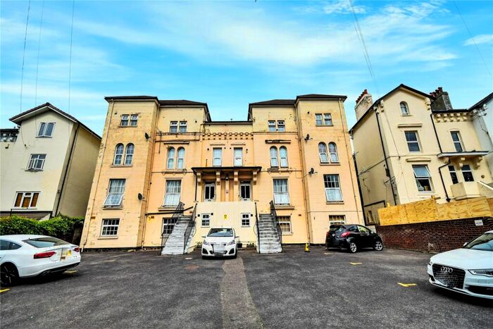 1 Bedroom Flat To Rent In Cobham Terrace, Bean Road, Greenhithe, Kent, DA9