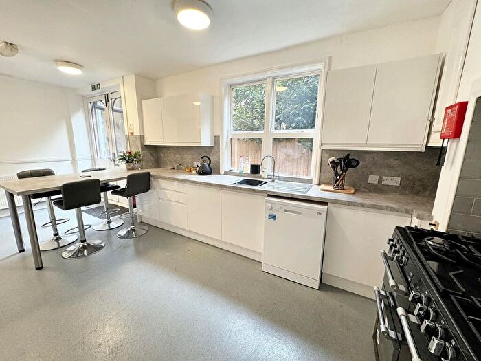 1 Bedroom House To Rent In Studio, Mount Road, Hinckley, LE10