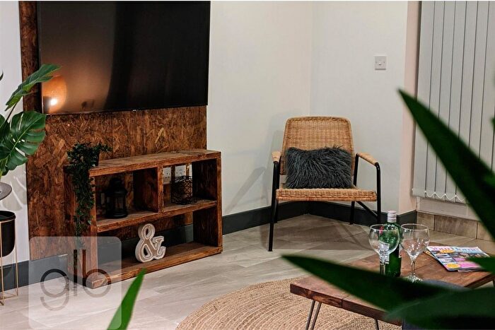 1 Bedroom Property To Rent In Paynes Lane, Hillfields, Coventry, CV1