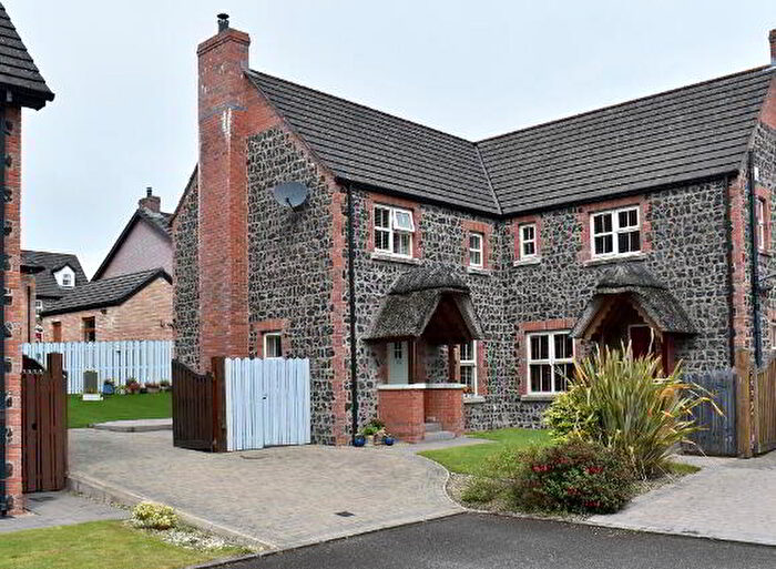 3 Bedroom Semi-Detached House For Sale In Wellington Park Drive, Maghaberry, BT67