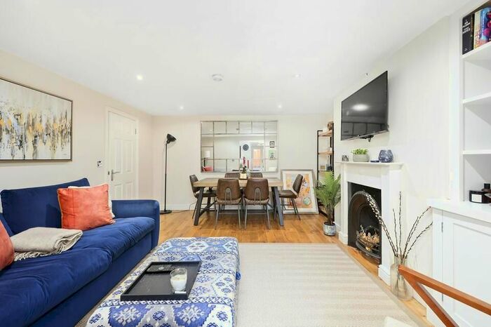 2 Bedroom Flat To Rent In Richborne Terrace, London, SW8