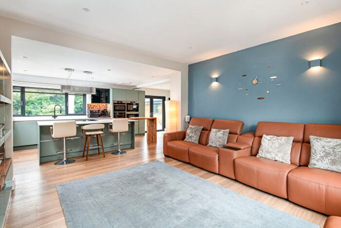 5 Bedroom Detached House For Sale In Galley Batch Lane, Oakhill, Radstock, BA3