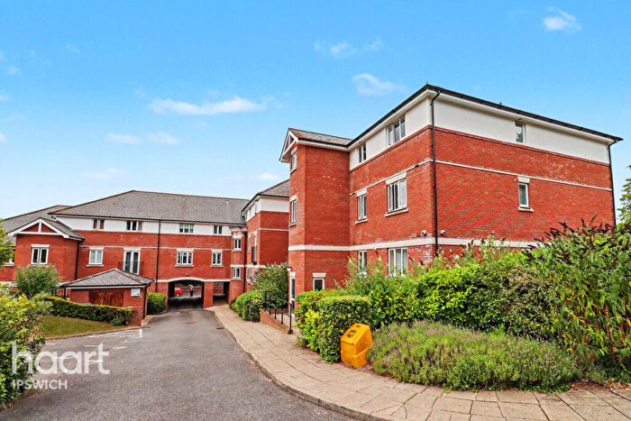 2 Bedroom Apartment For Sale In Gippeswyk Avenue, Ipswich, IP2
