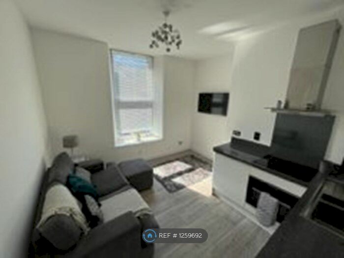 1 Bedroom Flat To Rent In Crown Street, Aberdeen, AB11