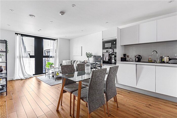 1 Bedroom Flat To Rent In Communication Row, Birmingham, West Midlands, B15