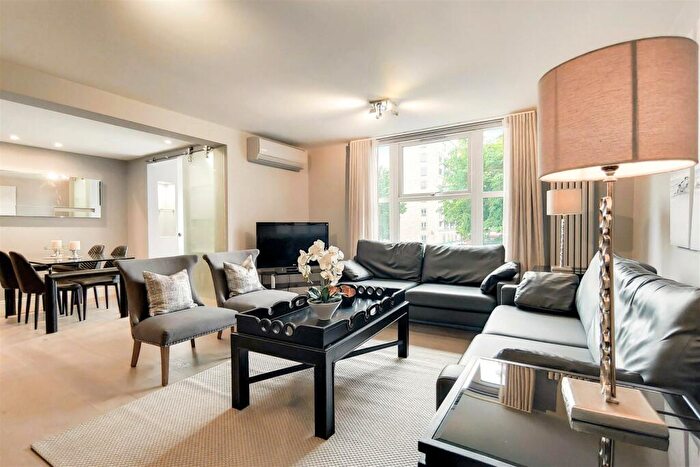 3 Bedroom Flat To Rent In St John’s Wood Park, St John's Wood, London, NW8