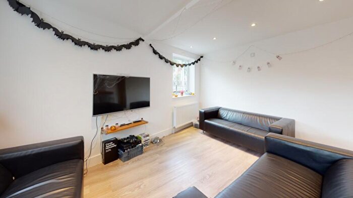 1 Bedroom Terraced House To Rent In Room, Hotwell Road, BS8