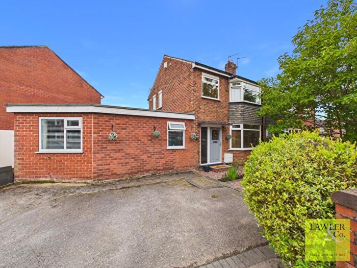 4 Bedroom Semi-Detached House For Sale In Pickwick Road, Poynton, Stockport, Cheshire, SK12