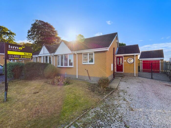 3 Bedroom Semi-Detached Bungalow To Rent In Ferryman Park, Paull, HU12