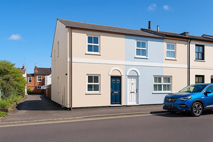 2 Bedroom End Of Terrace House To Rent In Fairview Street, Cheltenham, GL52