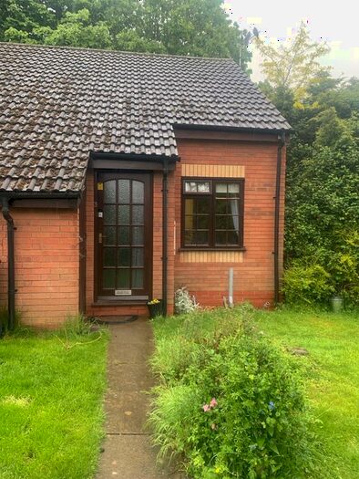 1 Bedroom Town House To Rent In Highbrow, Leicester, LE8