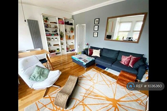 2 Bedroom Flat To Rent In Philip Lane, London, N15