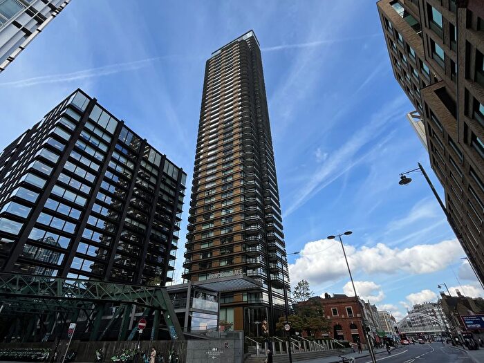 1 Bedroom Flat For Sale In Flat, Principal Place, Worship Street, Shoreditch, London, EC2A