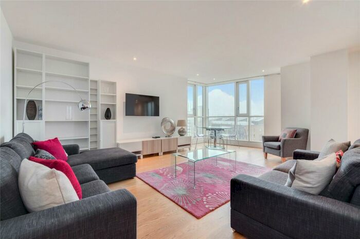 1 Bedroom Flat To Rent In Belgrave Court, Westferry Circus, E14