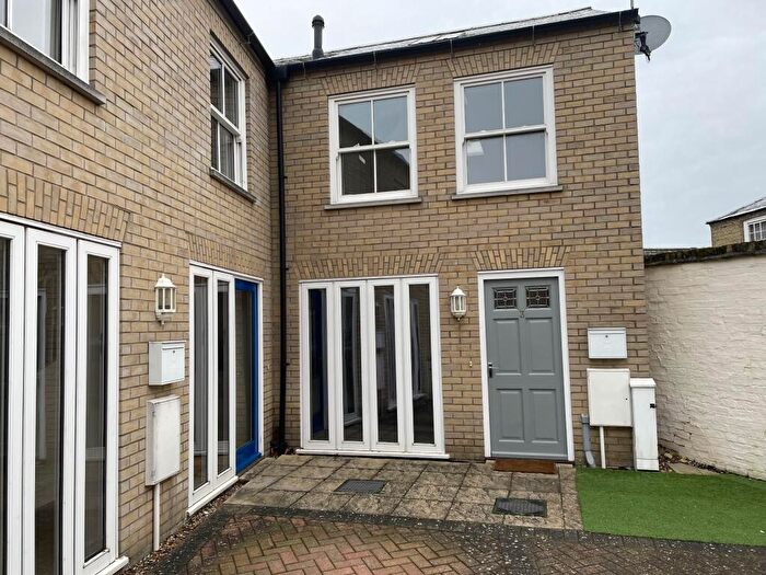 2 Bedroom Semi-Detached House To Rent In Pocklington Court, March, PE15