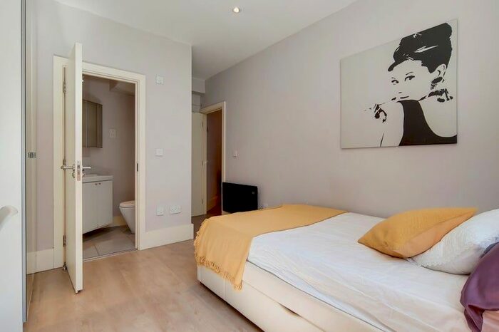 Studio To Rent In Lithos Road, London, NW3