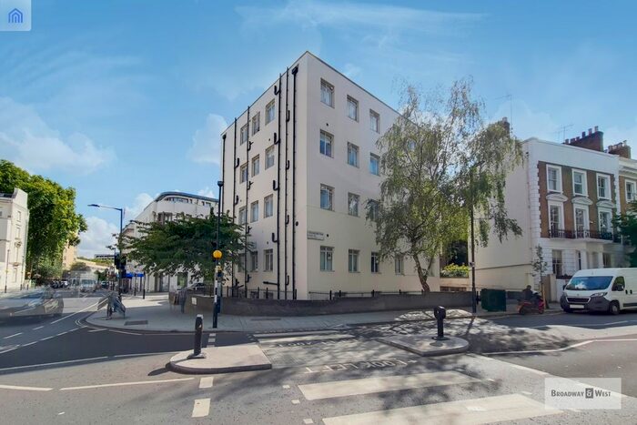 Studio To Rent In Westbourne Gardens, London, W2