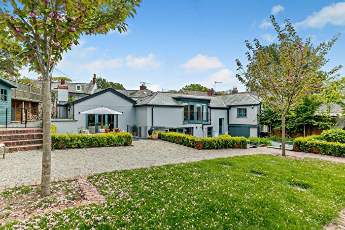 4 Bedroom Semi Detached House For Sale In Spicers Lane, Stratton, EX23