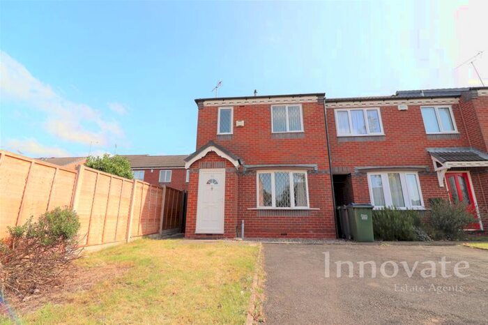 3 Bedroom End Of Terrace House To Rent In Thetford Way, Walsall, WS5