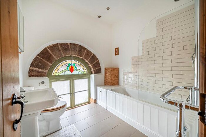 4 Bedroom Detached House For Sale In Chapel Lane, Spofforth, HG3
