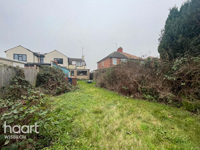 2 Bedroom Semi Detached House For Sale In Old Lynn Road, Wisbech, PE13