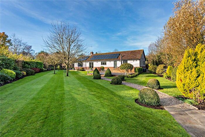 4 Bedroom Bungalow For Sale In Infield Road, Glatton, Huntingdon, PE28