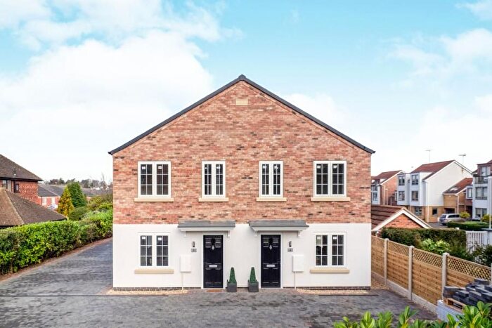 2 Bedroom Property To Rent In Elizabeth House, Nottingham, NG12